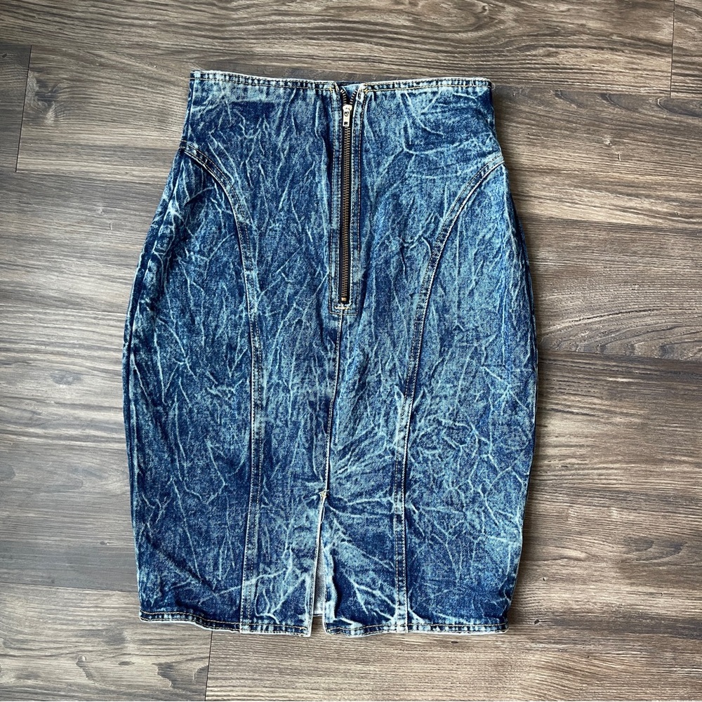 Vintage 80’s Chemin De Fer Acid Wash Midi Denim Pencil Skirt - Picture 5 of 7